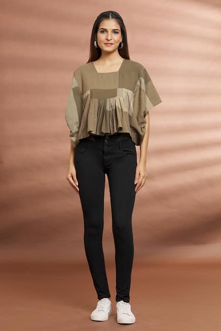 Naintara Bajaj_Brown Cotton Round Neck Checkered Pattern Top _Online_at_Aza_Fashions