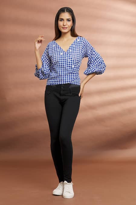 Naintara Bajaj_Blue Cotton V-neck Checkered Puff Sleeve Top _at_Aza_Fashions