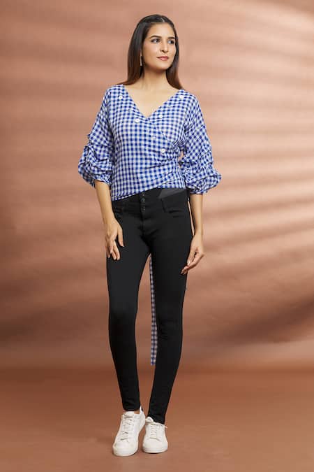 Buy_Naintara Bajaj_Blue Cotton V-neck Checkered Puff Sleeve Top 