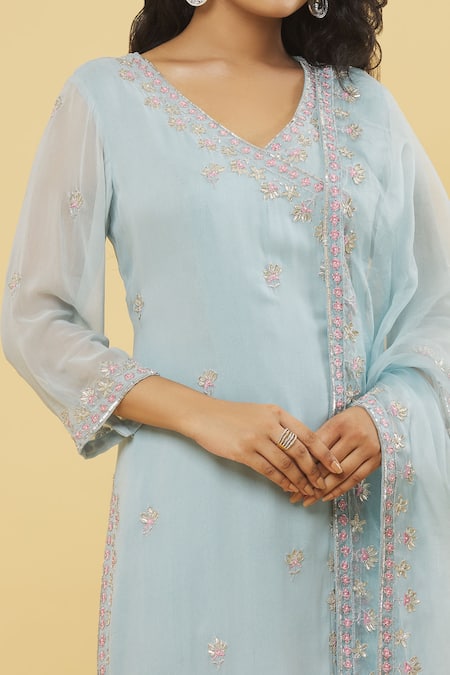 Shop_Kanj By Priyanka A Sakhuja_Blue Chiffon, Georgette Embroidery, Gota Patti V-neck Resham And Kurta Set _Online_at_Aza_Fashions