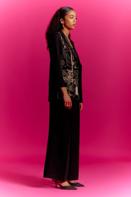 Mini Sondhi Black Crepe Beads, Applique Collared Picasso Pattern Jacket With Trouser Online at Aza Fashions Mini Sondhi_Black Crepe Beads, Applique Collared Picasso Pattern Jacket With Trouser _Online_at_Aza_Fashions