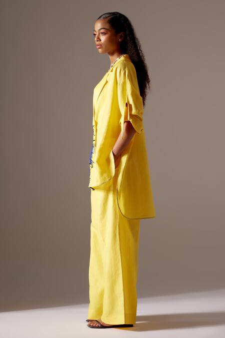 Buy Mini Sondhi Yellow Linen Embroidery Aari Blazer And Trouser Set Online at Aza Fashions Buy_Mini Sondhi_Yellow Linen Embroidery Aari Blazer And Trouser Set _Online_at_Aza_Fashions