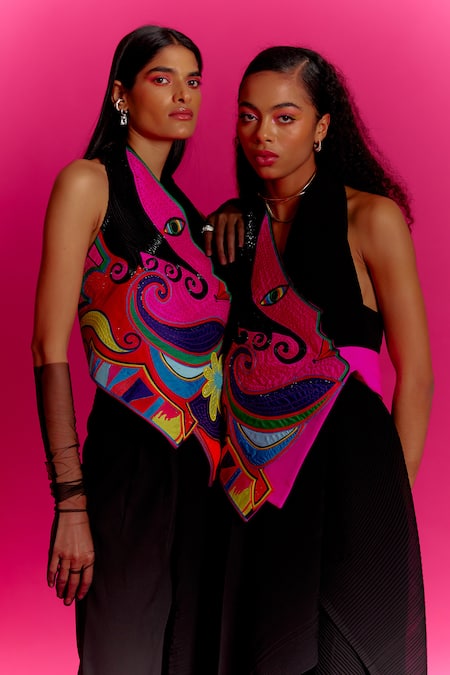 Mini Sondhi Black Crepe Applique, Beads V-neck Trouser Set With Embroidered Drape at Aza Fashions Mini Sondhi_Black Crepe Applique, Beads V-neck Trouser Set With Embroidered Drape _at_Aza_Fashions