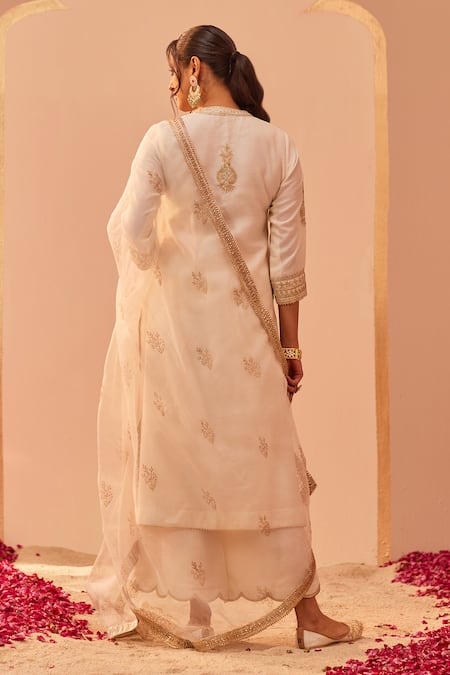 Sheetal Batra Ivory Organza, , Satin, Chanderi Mirrors, Zari, Zaniab Kurta Set Online at Aza Fashions Sheetal Batra_Ivory Organza, , Satin, Chanderi Mirrors, Zari, Zaniab Kurta Set _Online_at_Aza_Fashions