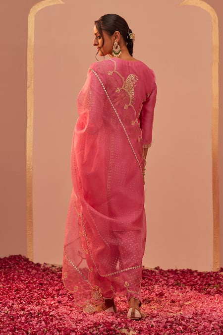 Sheetal Batra Rashida Zari Thread Embroidered Kurta Set 