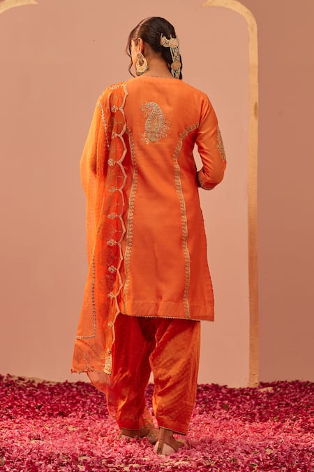 Sheetal Batra Orange , Bamboo, Organza Foil Printing, Rashida Thread Kurta Set Online at Aza Fashions Sheetal Batra_Orange , Bamboo, Organza Foil Printing, Rashida Thread Kurta Set _Online_at_Aza_Fashions