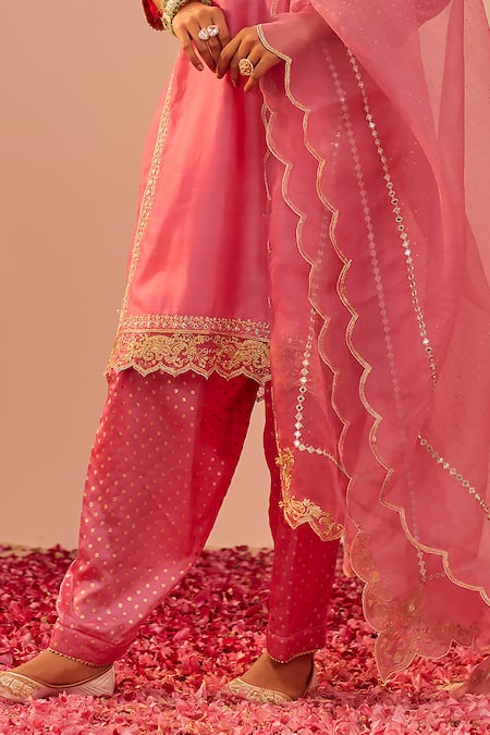 Shop_Sheetal Batra_Pink , Chanderi, Organza, Bamboo Lace, Cut Aaima Thread Kurta Set _Online_at_Aza_Fashions