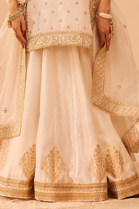 Shop_Sheetal Batra_Ivory , Chanderi, Organza Foil Printing, Faaiza Kurta Lehenga Set _Online_at_Aza_Fashions