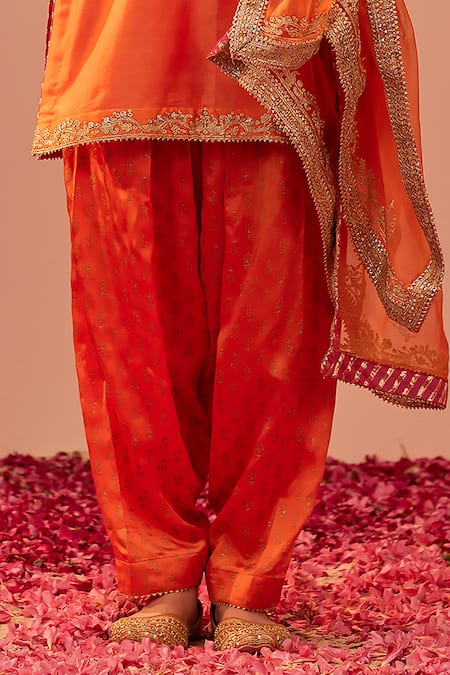 Buy_Sheetal Batra_Orange Organza, Satin, , Bamboo Embroidery, Cut Floral Kurta Set _Online_at_Aza_Fashions