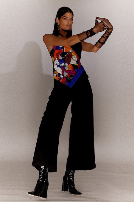 Shop Mini Sondhi Black Crepe Embroidery V-neck M F Hussain Jacket And Trouser Set at Aza Fashions Shop_Mini Sondhi_Black Crepe Embroidery V-neck M F Hussain Jacket And Trouser Set _at_Aza_Fashions