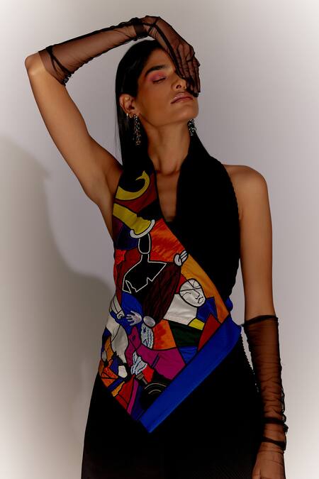 Mini Sondhi Black Crepe Embroidery V-neck M F Hussain Jacket And Trouser Set Online at Aza Fashions Mini Sondhi_Black Crepe Embroidery V-neck M F Hussain Jacket And Trouser Set _Online_at_Aza_Fashions