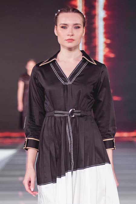 Escape By Aishwarya Bijli Color Blocked Dress With Belt 