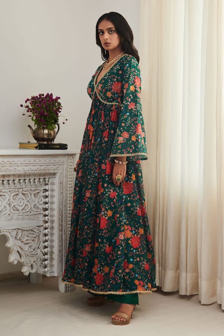 Shop_SHASHA GABA_Green Chanderi, Chiffon Sequins, Embroidery V-neck Hand Anarkali _Online_at_Aza_Fashions