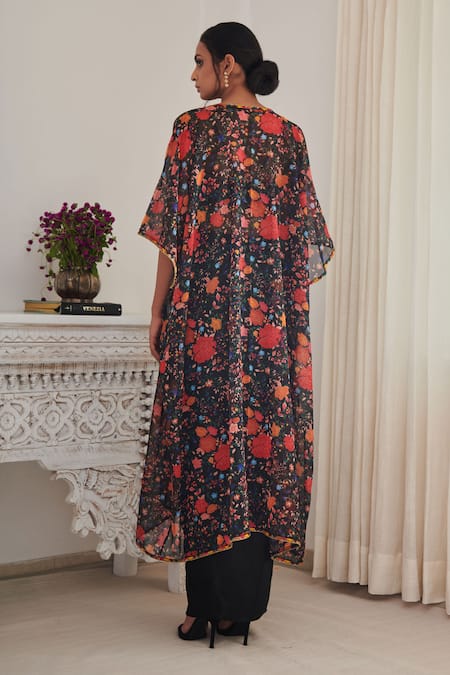 Shop SHASHA GABA Black Chiffon Sequins, Embroidery Sweetheart , Open Floral Skirt Set at Aza Fashions Shop_SHASHA GABA_Black Chiffon Sequins, Embroidery Sweetheart , Open Floral Skirt Set _at_Aza_Fashions