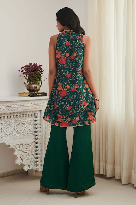 Shop SHASHA GABA Green Chanderi, Satin Embroidery, Sequins Floral Print Flared Kurta And Pant Set at Aza Fashions Shop_SHASHA GABA_Green Chanderi, Satin Embroidery, Sequins Floral Print Flared Kurta And Pant Set _at_Aza_Fashions