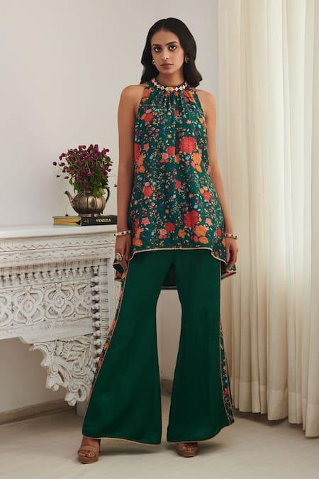 SHASHA GABA Green Chanderi, Satin Embroidery, Sequins Floral Print Flared Kurta And Pant Set at Aza Fashions SHASHA GABA_Green Chanderi, Satin Embroidery, Sequins Floral Print Flared Kurta And Pant Set _at_Aza_Fashions