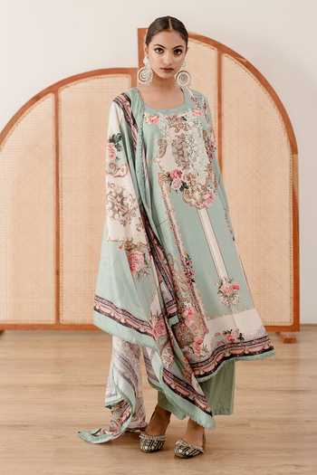Gulabo Jaipur Blue Muslin Lace, Embroidery Scoop Neck Zara Vintage Print Kurta Pant Set Online at Aza Fashions Gulabo Jaipur_Blue Muslin Lace, Embroidery Scoop Neck Zara Vintage Print Kurta Pant Set_Online_at_Aza_Fashions