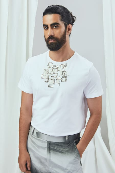 Nirmooha White Jersey Embroidery Placement Geometric Hand T-shirt Online at Aza Fashions Nirmooha_White Jersey Embroidery Placement Geometric Hand T-shirt _Online_at_Aza_Fashions