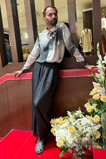 Nirmooha_White Crepe Splash Print Shirt _Online_at_Aza_Fashions