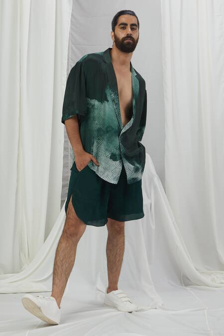 Shop Nirmooha Emerald Green Crepe Embroidery Bloch Print Hawaiian Shirt Shop_Nirmooha_Emerald Green Crepe Embroidery Bloch Print Hawaiian Shirt