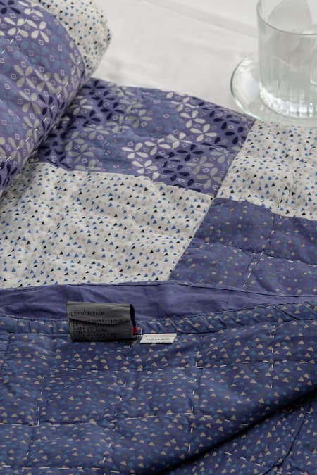 CocoBee Cotton Geometric Print Quilt 