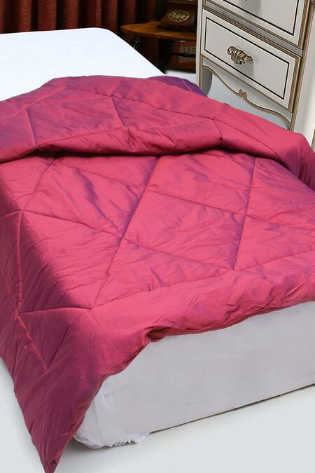 Cocobee Wine Silk Embroidery Thread Stitchline Quilt Online at Aza Fashions Cocobee_Wine Silk Embroidery Thread Stitchline Quilt_Online_at_Aza_Fashions