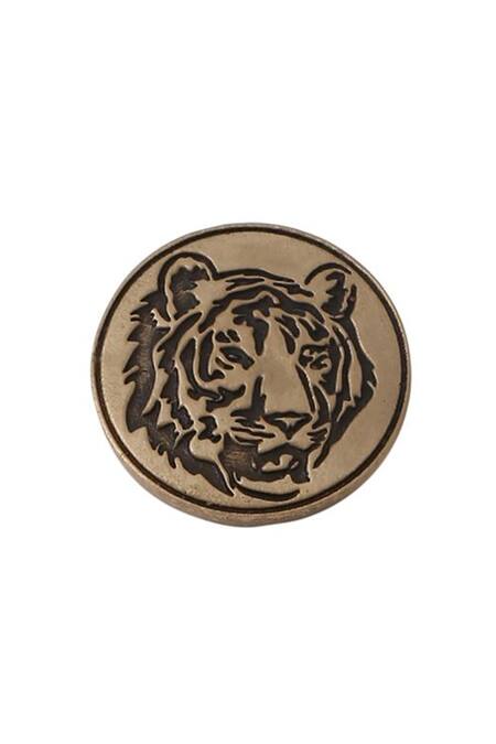 Buy Cosa Nostraa Gold Lion Imagery Carved Buttons - Set Of 7 Online at Aza Fashions Buy_Cosa Nostraa_Gold Lion Imagery Carved Buttons - Set Of 7 _Online_at_Aza_Fashions