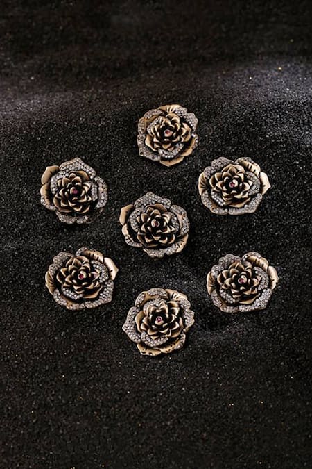 Buy Cosa Nostraa Gold Cut Work Regal Rose Carved Buttons - Set Of 13 Online at Aza Fashions Buy_Cosa Nostraa_Gold Cut Work Regal Rose Carved Buttons - Set Of 13 _Online_at_Aza_Fashions