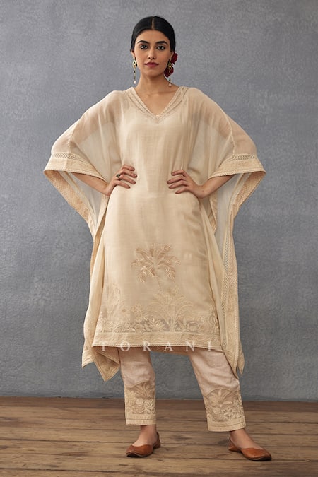 Torani Mradu Nirvi Kaftan & Pant Set 