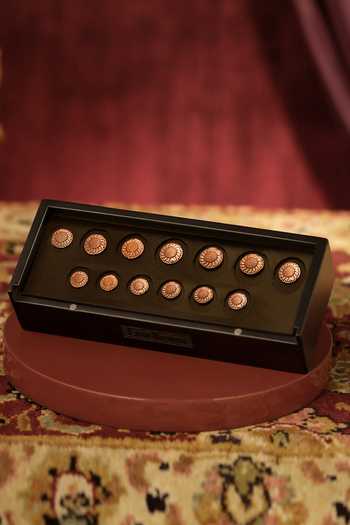 Cosa Nostraa The Sunflower Buttons - Set of 13 