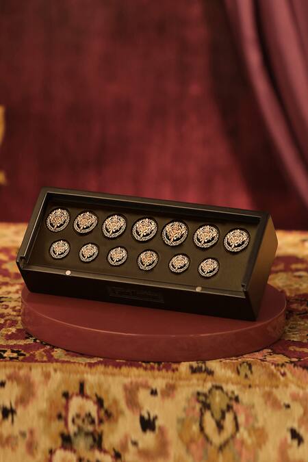 Shop Cosa Nostraa Gold The Knight Lion Shield Buttons - Set Of 13 at Aza Fashions Shop_Cosa Nostraa_Gold The Knight Lion Shield Buttons - Set Of 13 _at_Aza_Fashions