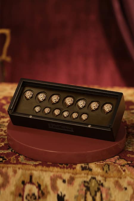 Shop Cosa Nostraa Gold The Lion Judah Buttons - Set 13 at Aza Fashions Shop_Cosa Nostraa_Gold The Lion Judah Buttons - Set 13 _at_Aza_Fashions