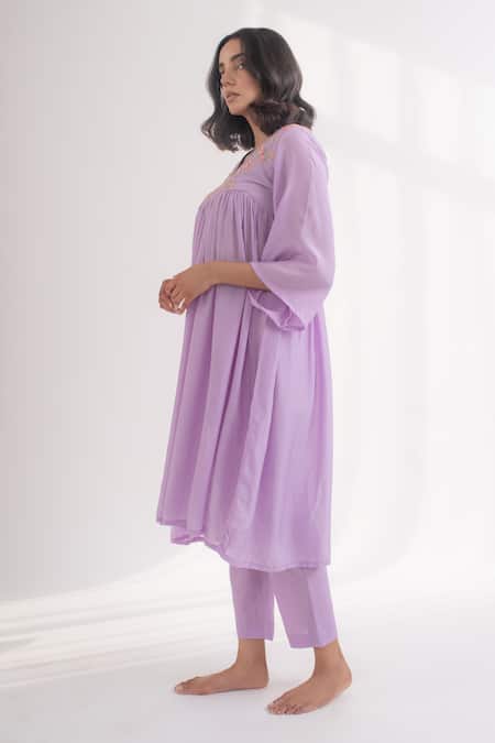 Shop_Avaasya Jaipur_Purple Muslin, Cotton Embroidery Split V-neck Floral Kurta Pant Set _Online_at_Aza_Fashions