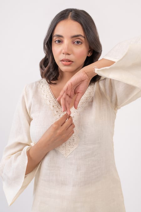 Shop_Avaasya Jaipur_Ivory Linen Lace V-neck Crochet Kurta And Pant Set _Online_at_Aza_Fashions