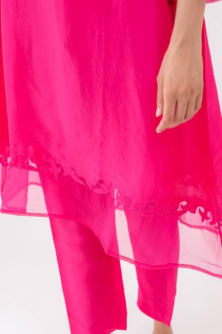 Buy_Avaasya Jaipur_Pink Upada Silk Embroidered Applique Notched Kurta And Pant Set  _Online_at_Aza_Fashions