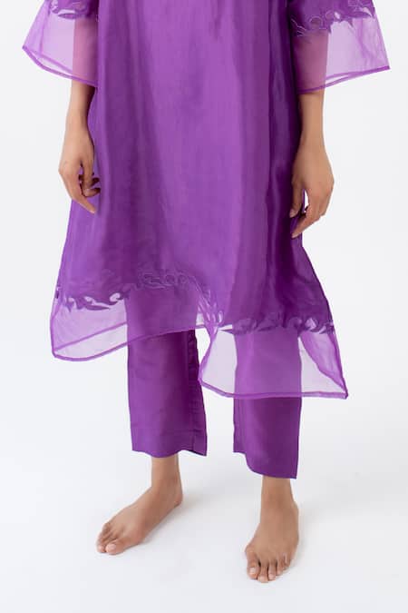 Buy_Avaasya Jaipur_Purple Silk Embroidery Split V-neck Upada Appliqued Kurta And Pant Set _Online_at_Aza_Fashions