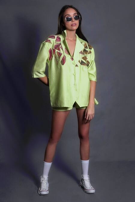 Buy Seesa Green Chanderi Silk Shorts Online at Aza Fashions Buy_Seesa_Green Chanderi Silk Shorts _Online_at_Aza_Fashions