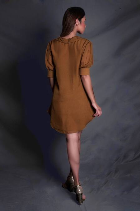 Shop Seesa Gold Silk, Chiffon Embroidery Collared Dress at Aza Fashions Shop_Seesa_Gold Silk, Chiffon Embroidery Collared Dress _at_Aza_Fashions