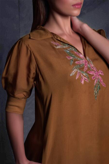 Buy Seesa Gold Silk, Chiffon Embroidery Collared Dress Online at Aza Fashions Buy_Seesa_Gold Silk, Chiffon Embroidery Collared Dress _Online_at_Aza_Fashions
