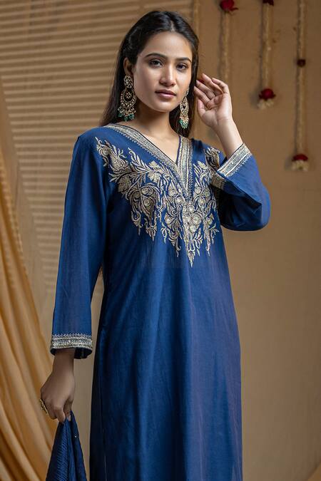 Nazar By Indu Blue Cotton Zari, Embroidery V-neck Kashmiri Yoke Straight Kurta Set Online at Aza Fashions Nazar By Indu_Blue Cotton Zari, Embroidery V-neck Kashmiri Yoke Straight Kurta Set _Online_at_Aza_Fashions