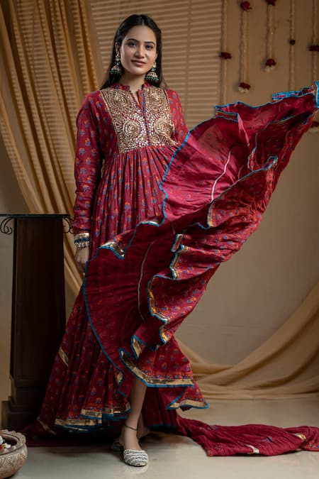 Shop Nazar By Indu Wine Cotton Embroidery Collared Floral Print Anarkali With Dupatta at Aza Fashions Shop_Nazar By Indu_Wine Cotton Embroidery Collared Floral Print Anarkali With Dupatta _at_Aza_Fashions