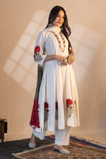 Shop Nazar By Indu Ivory Cotton Embroidery Split V-neck Anarkali Set at Aza Fashions Shop_Nazar By Indu_Ivory Cotton Embroidery Split V-neck Anarkali Set _at_Aza_Fashions