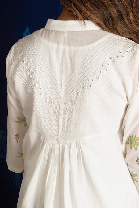 Ibai_White Muslin Embroidery Mandarin Collar Placed Mirrorwork Overlay Jacket _at_Aza_Fashions