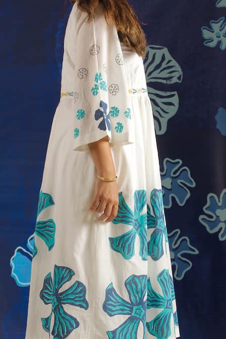 Buy Ibai White Handloom Cotton Embroidery Mandarin Collar Placed Floral Overlay Jacket Buy_Ibai_White Handloom Cotton Embroidery Mandarin Collar Placed Floral Overlay Jacket