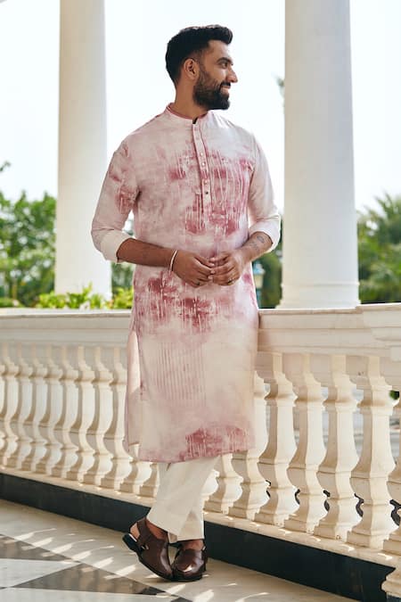 Buy_Philocaly_Pink Cotton Metallic Thread Grove Abstract Print Kurta _Online_at_Aza_Fashions