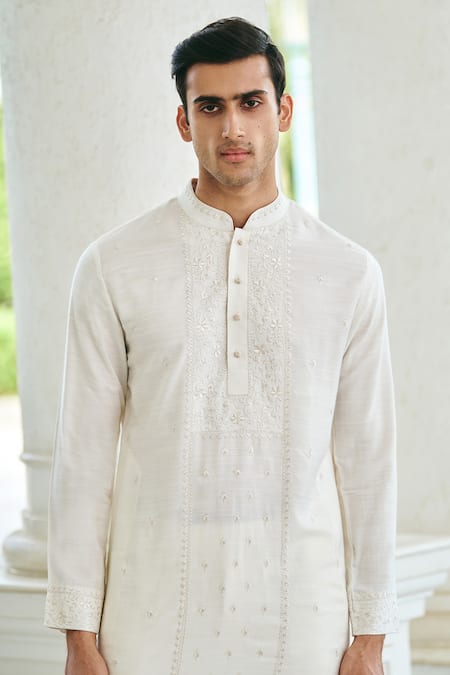 Philocaly White Cotton Embroidery Dove Thread Kurta Online at Aza Fashions Philocaly_White Cotton Embroidery Dove Thread Kurta _Online_at_Aza_Fashions