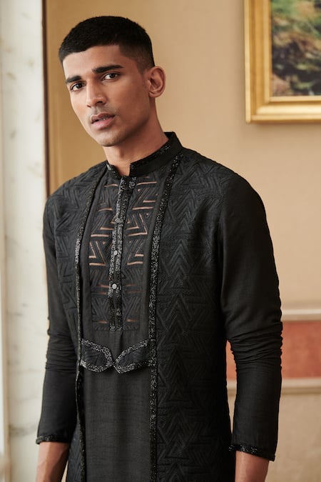 Philocaly_White Silk Embroidery Marvel Panelled Kurta _Online_at_Aza_Fashions