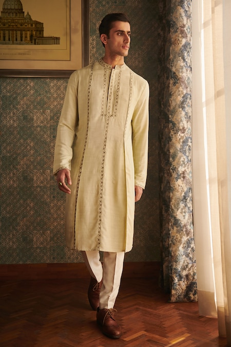 Philocaly Green 100% Silk Embroidered Zari And Thread Work Roccoco Panelled Kurta