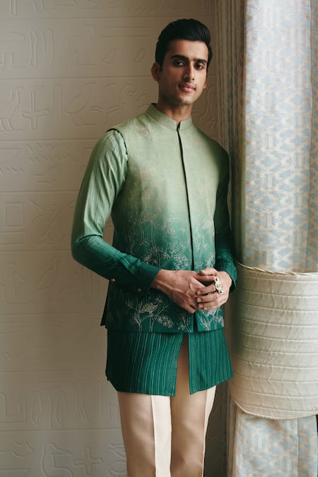 Philocaly Green Silk Embroidery Ombre Zari Bundi Online at Aza Fashions Philocaly_Green Silk Embroidery Ombre Zari Bundi _Online_at_Aza_Fashions