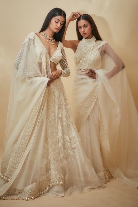 Premya By Manishii White Tulle, Viscose, Georgette Pearls, Embroidery Border Saree With Blouse at Aza Fashions Premya By Manishii_White Tulle, Viscose, Georgette Pearls, Embroidery Border Saree With Blouse _at_Aza_Fashions